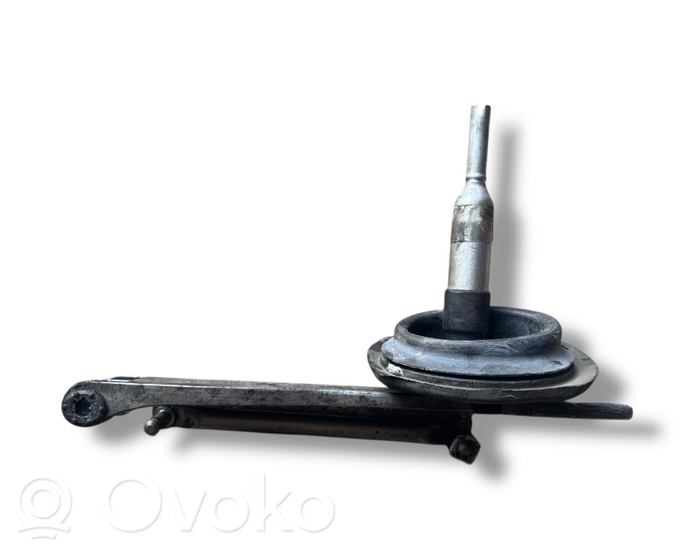 BMW 1 E81 E87 Gear shifter/selector 