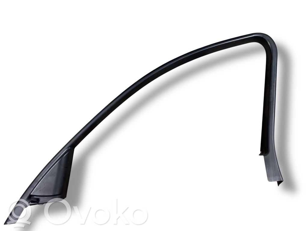 BMW 3 E90 E91 Front door glass trim molding 
