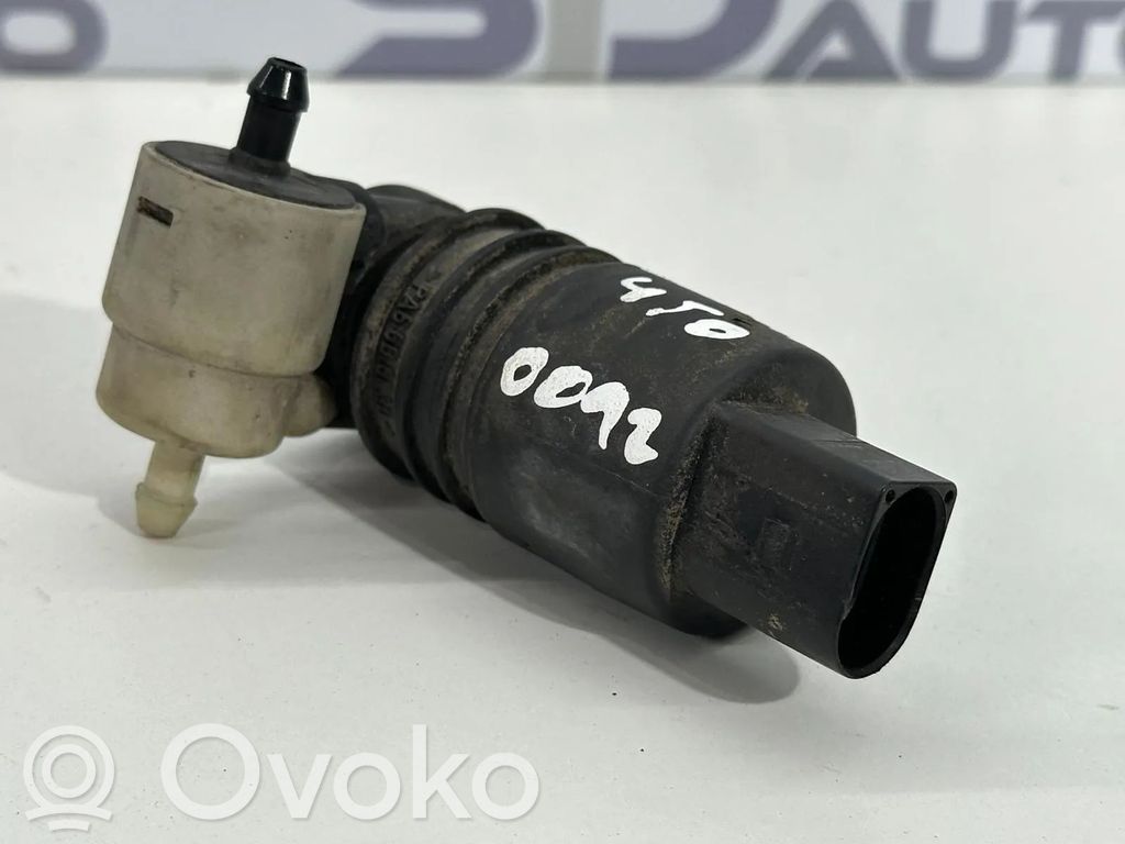 Windscreen/windshield washer pump
