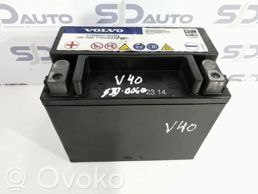 Car battery   31358957