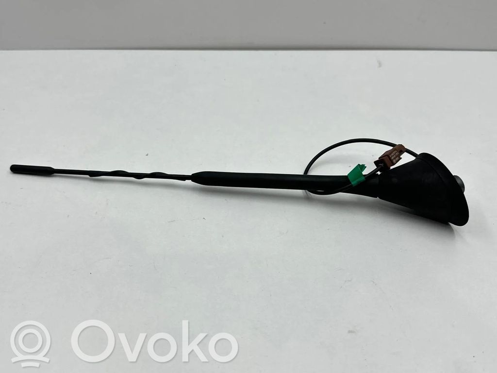 Amplificateur d'antenne   8X0035501A