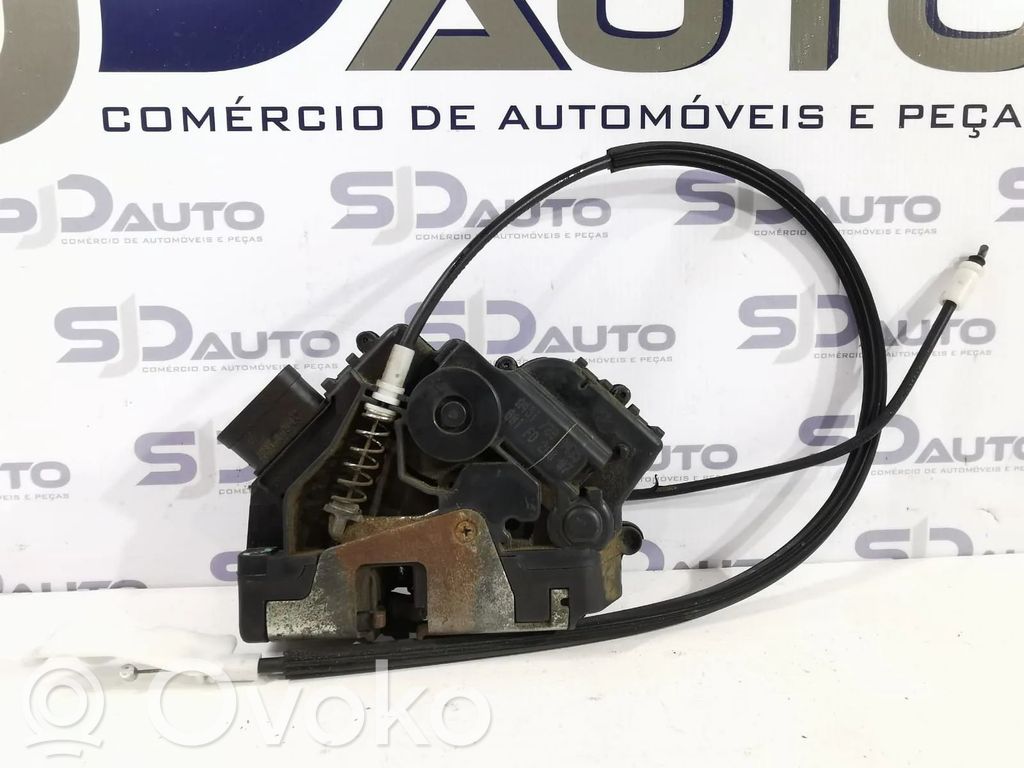Front door lock   A4517200435