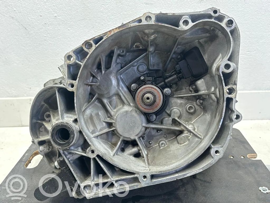 Automatic gearbox   20DR33