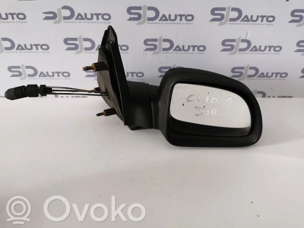 Renault Clio I Front door electric wing mirror 