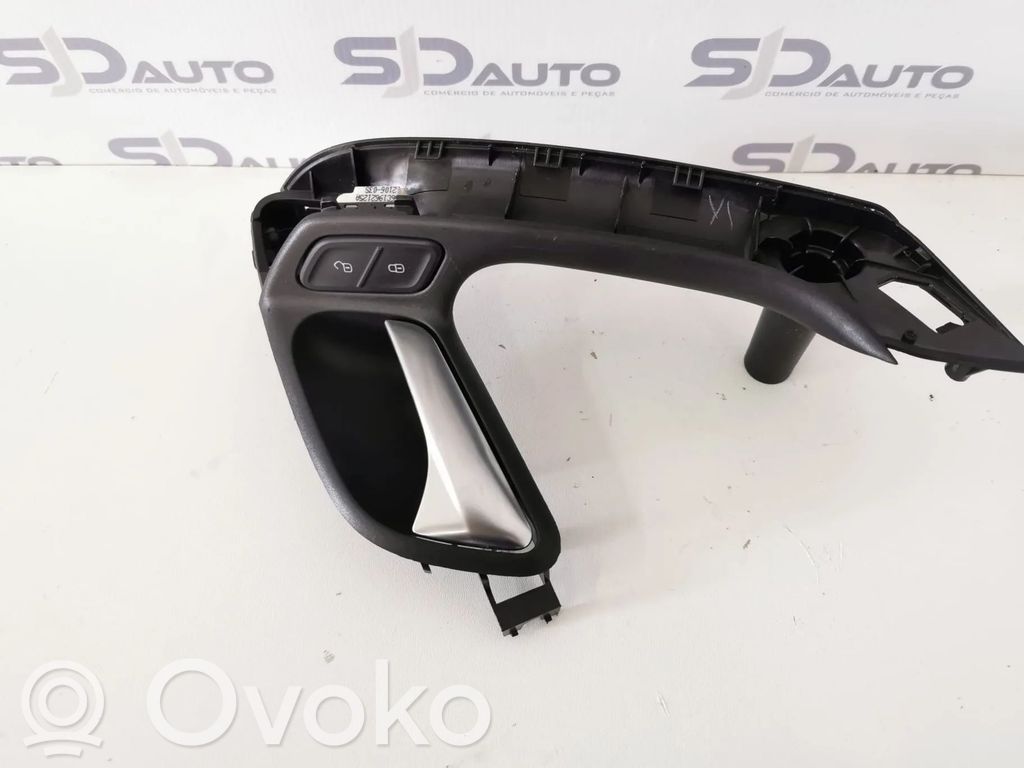 Volkswagen Polo V 6R Mâner interior ușă față 