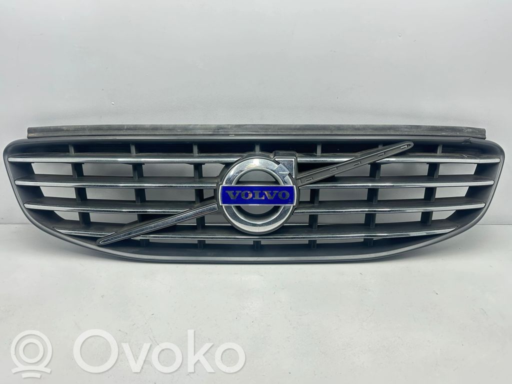 Volvo XC60 Etusäleikkö 