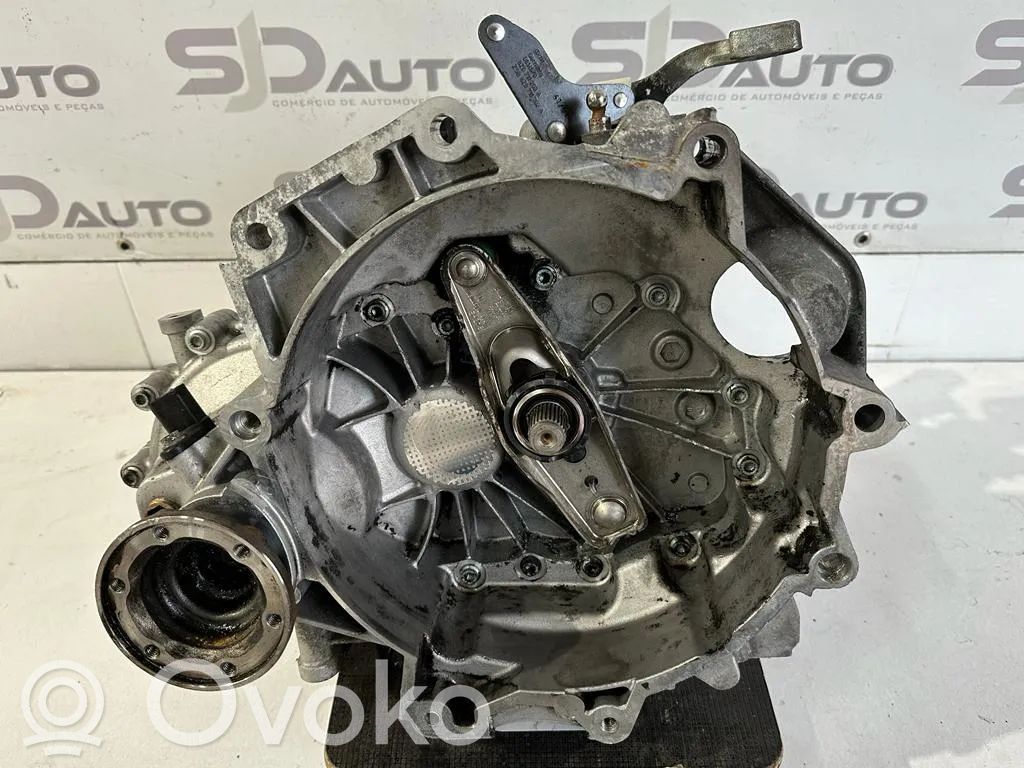 Audi A2 Manualna 5-biegowa skrzynia biegów 