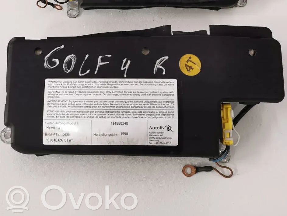 Volkswagen Golf IV Airbag del asiento 