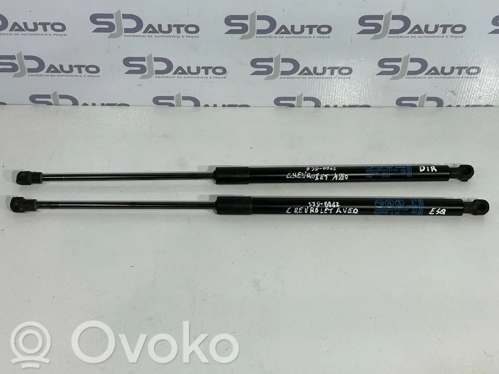 Chevrolet Aveo Tailgate/trunk strut/damper 