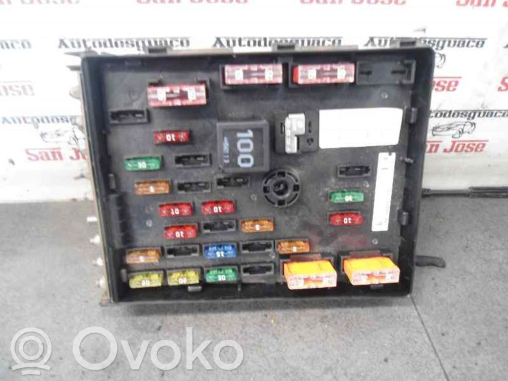 Módulo de fusible   47470910