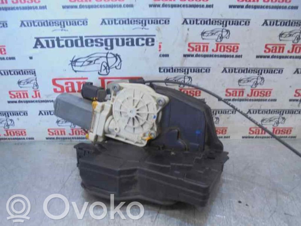 Front door lock   51217012144