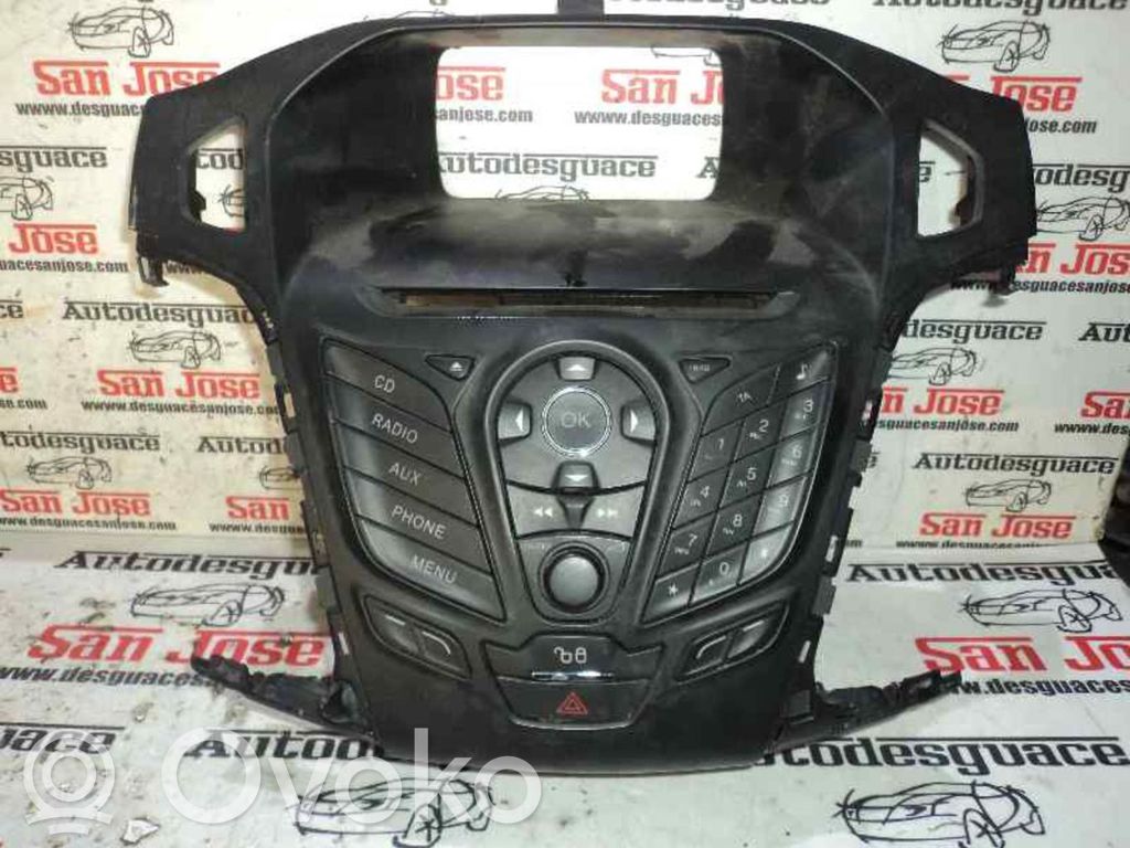 Hazard light switch   MANDORADIO