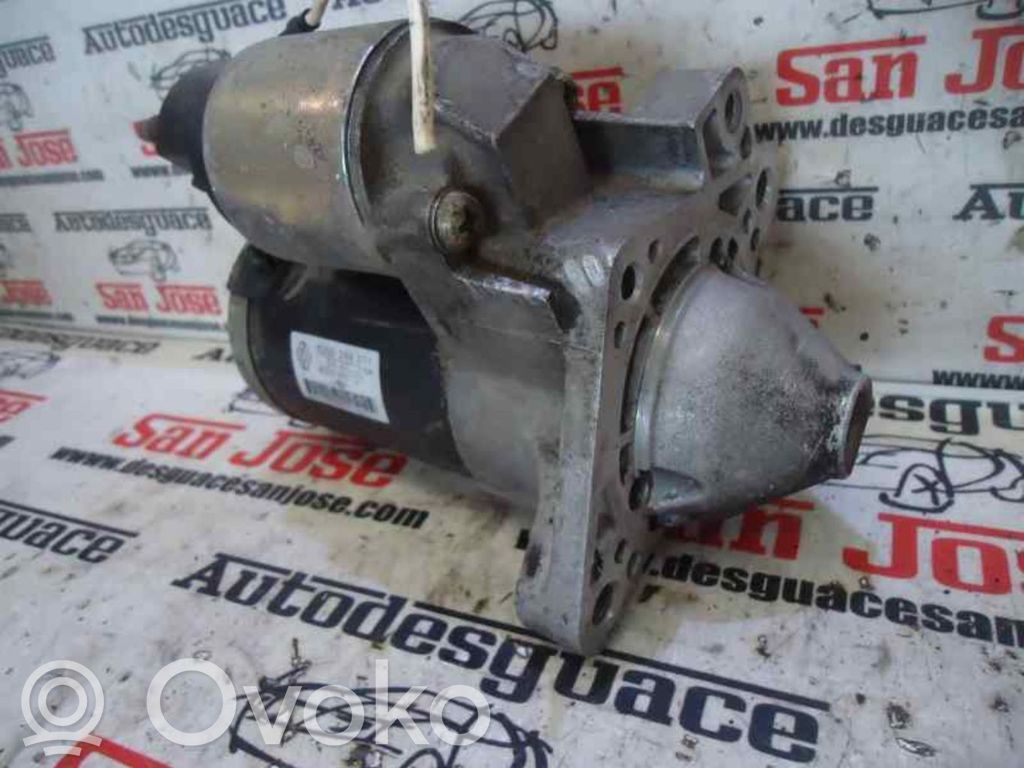 Motor de arranque   8200584837