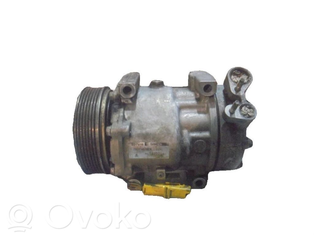 Kompresor / Sprężarka klimatyzacji A/C   7807107624