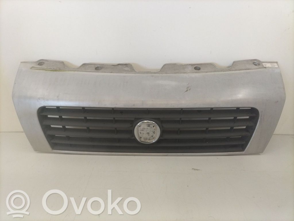 Fiat Ducato Etusäleikkö 