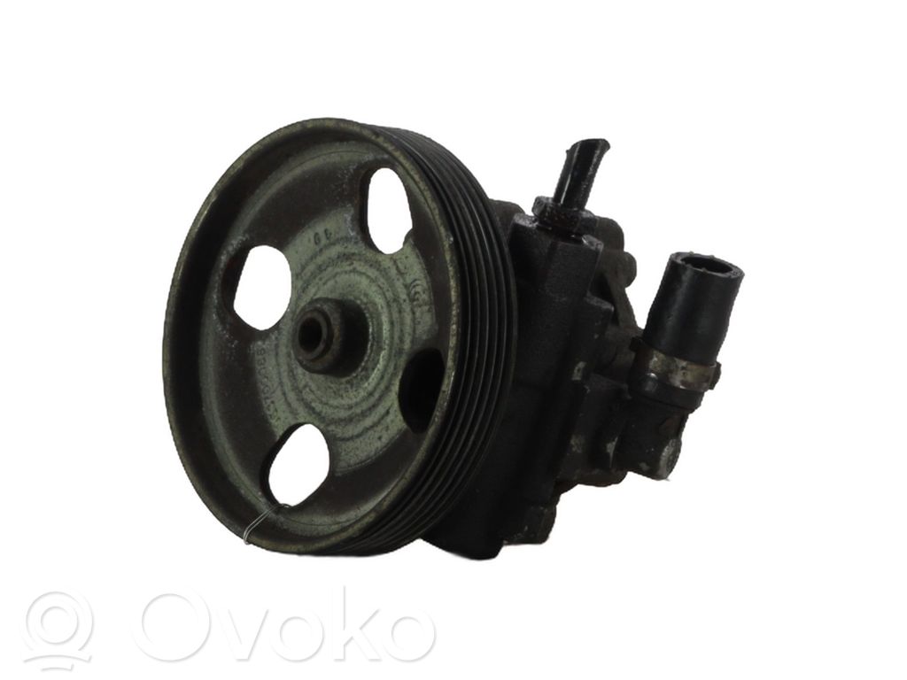 Peugeot 406 Power steering pump 