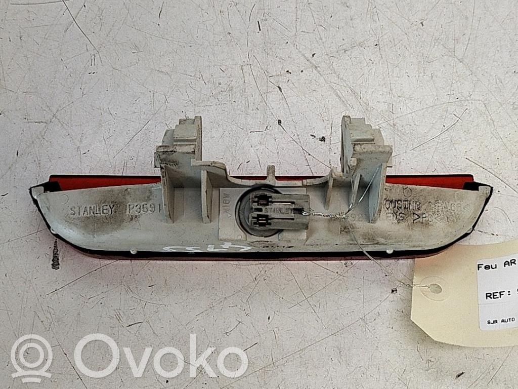 Mazda 3 II Third/center stoplight 