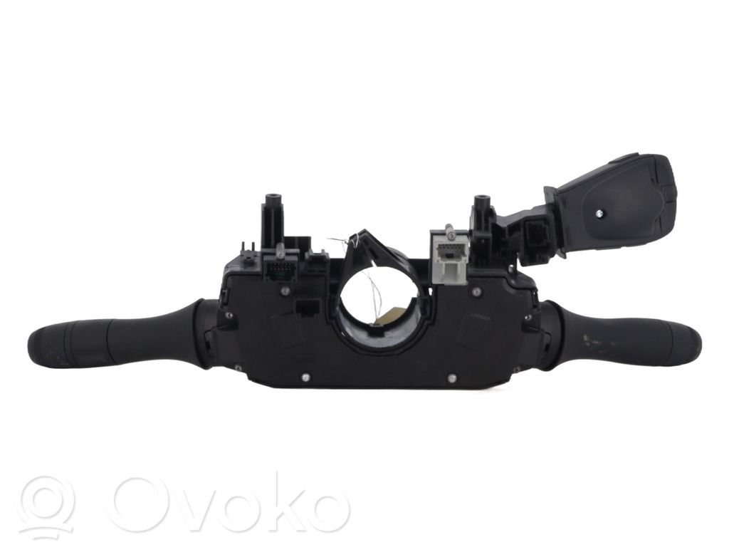 Dacia Duster II Rokturu komplekts 