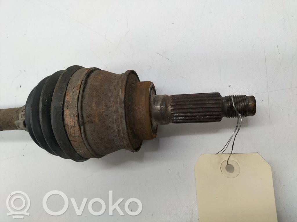 Suzuki Wagon R+ Półoś przednia 
