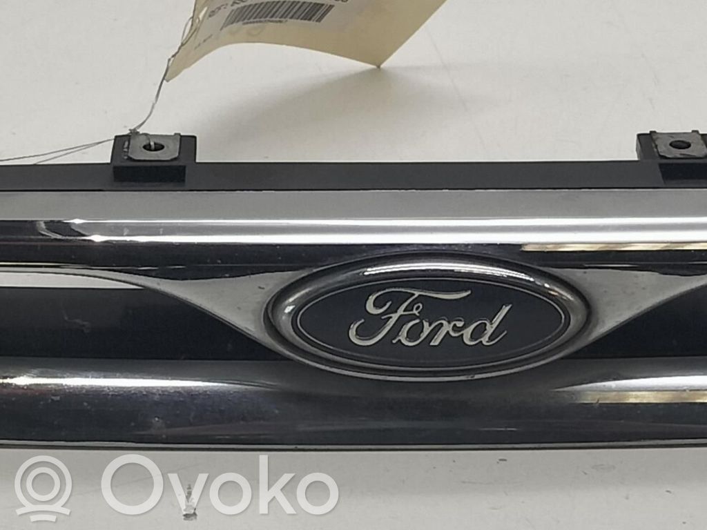 Ford Escort Front grill 
