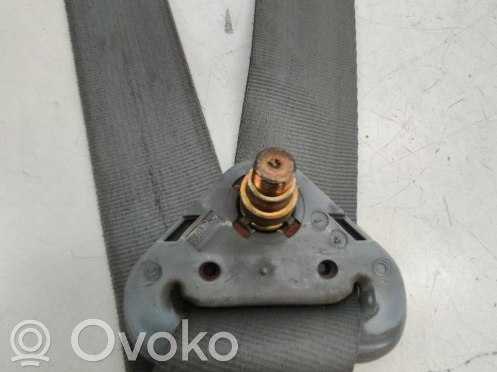 Renault Twingo I Cinturón delantero 