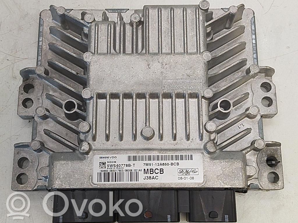 Ford Focus Engine control unit/module 