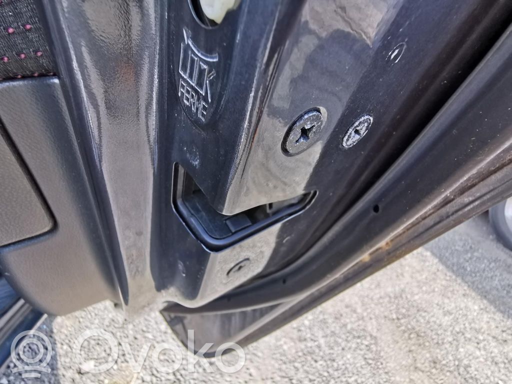 Mazda 3 I Rear door lock 