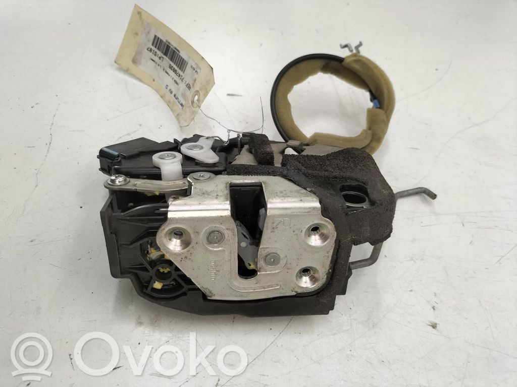 Mazda 3 I Etuoven lukko 