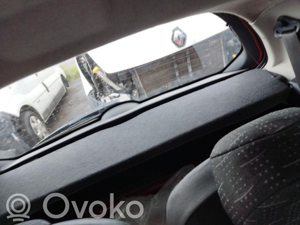 Citroen C2 Hattuhylly 