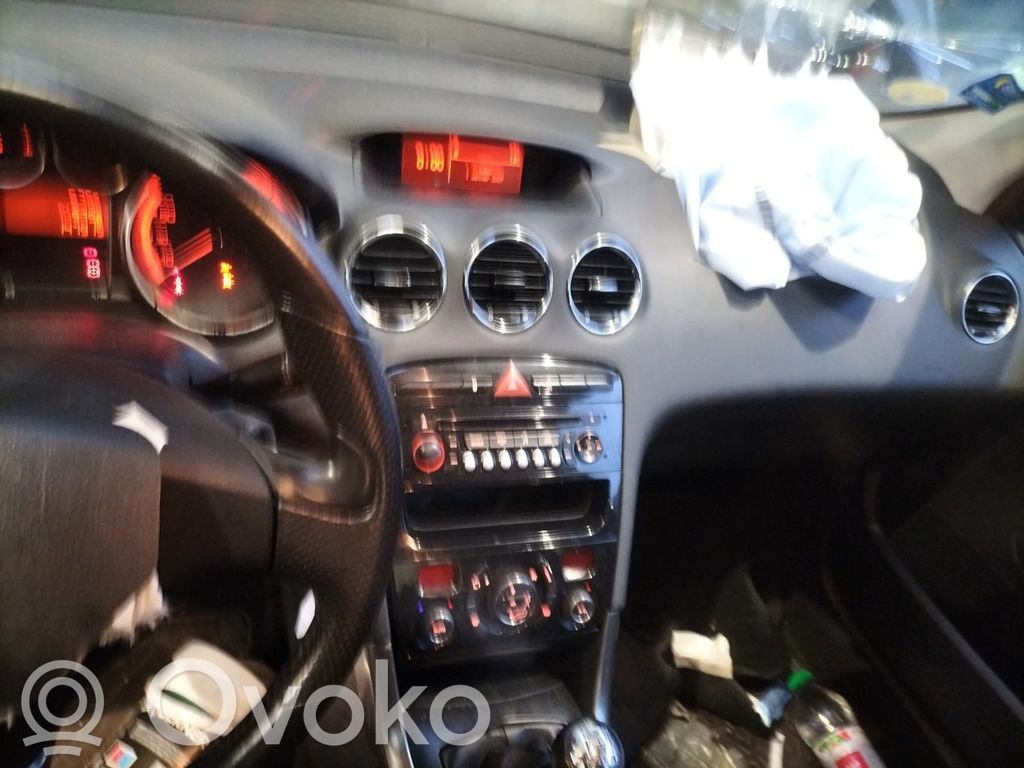 Peugeot 308 Panel / Radioodtwarzacz CD/DVD/GPS 