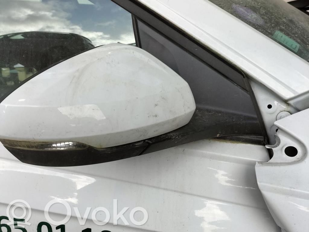 Volkswagen Polo VI Manualne lusterko boczne drzwi przednich 