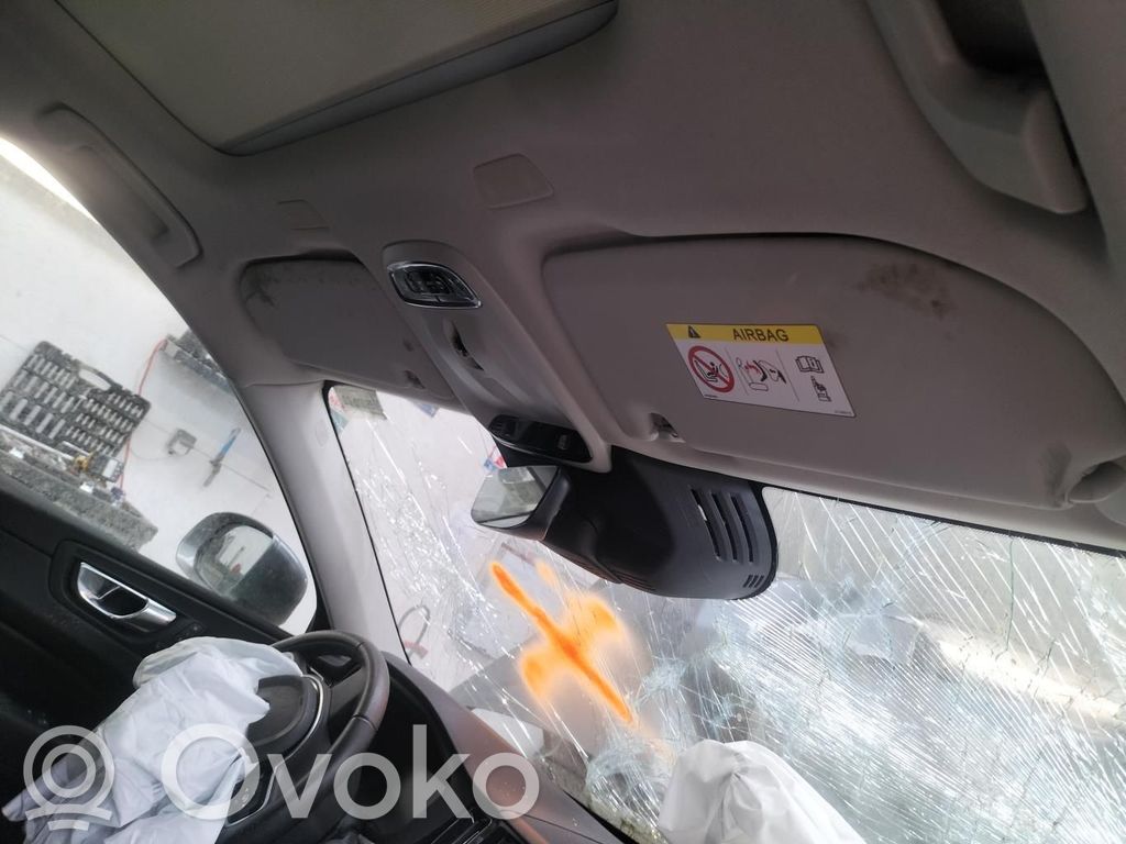 Volvo XC60 Visera parasol 
