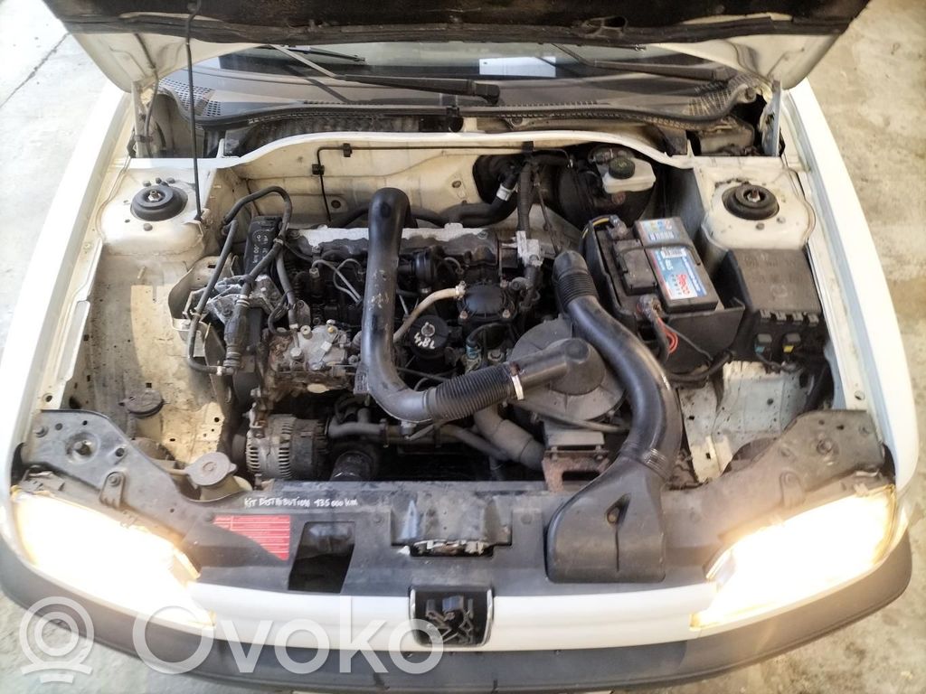 Peugeot 306 Starteris 