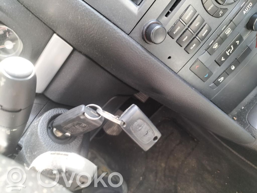Peugeot 407 Užvedimo spynelė 