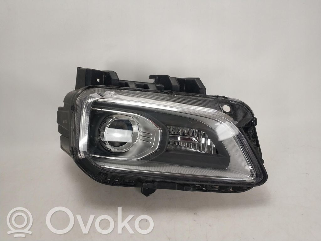 Hyundai Kona I Lampa przednia 