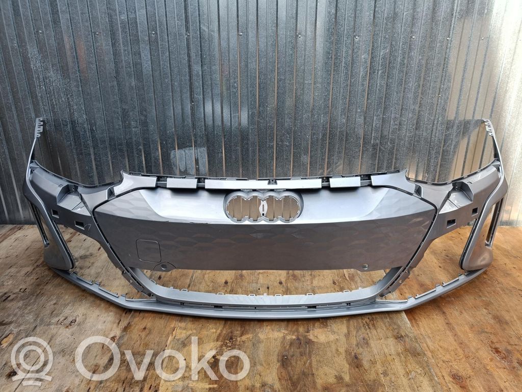 Audi E-tron GT Front bumper 
