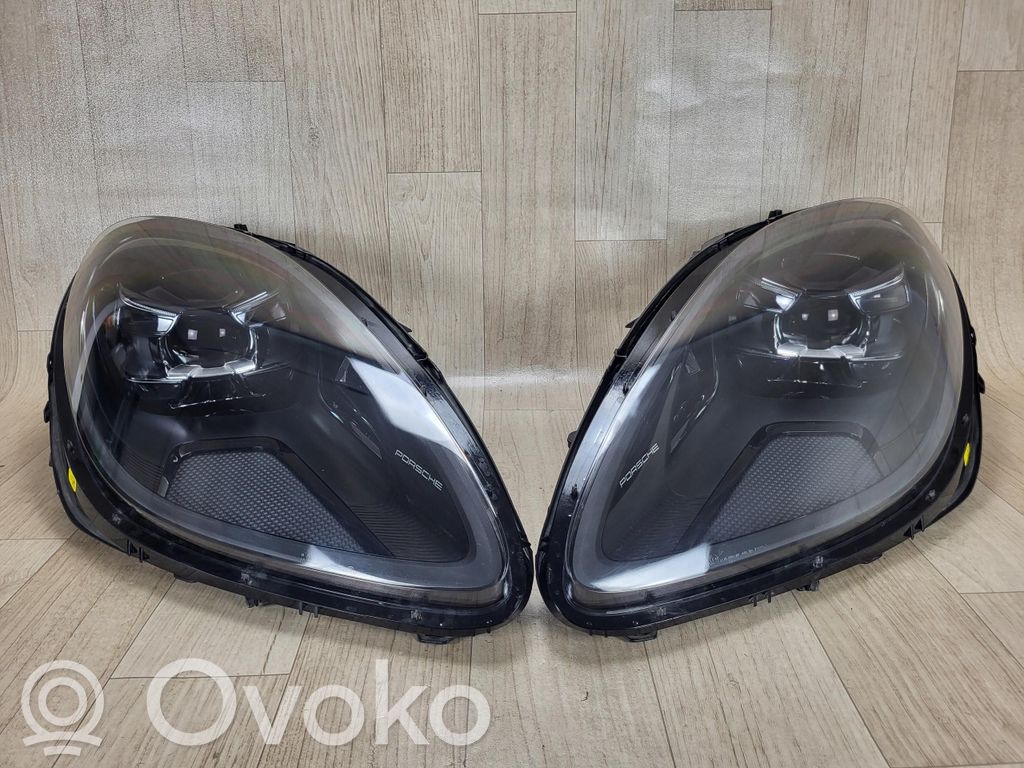 Porsche Macan (95B) Headlights/headlamps set 