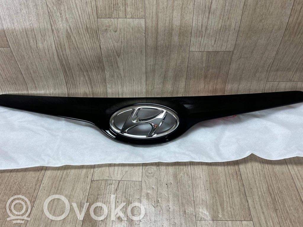 Hyundai i30 Etusäleikkö 