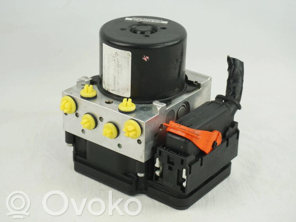 Subaru Outback ABS bloks 