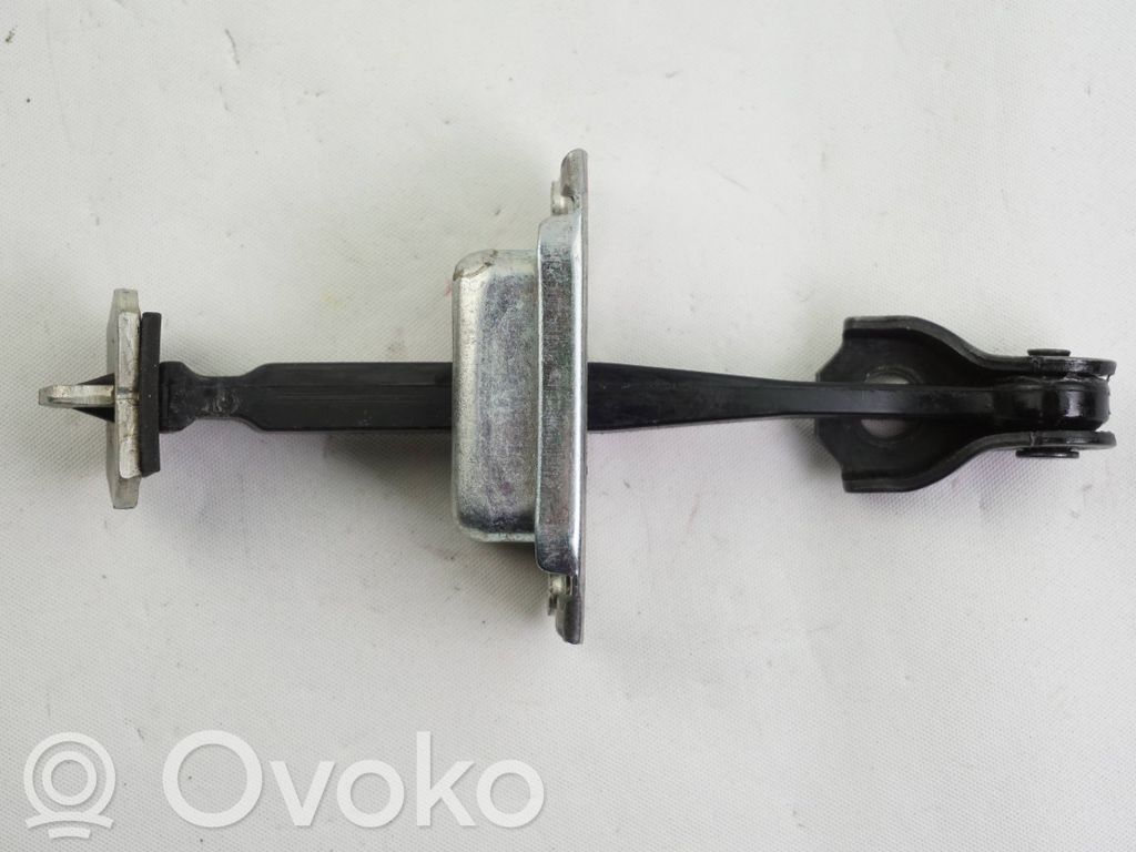 Nissan Qashqai Front door check strap stopper 