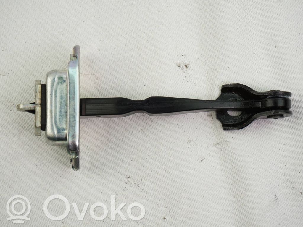 Nissan Qashqai Front door check strap stopper 