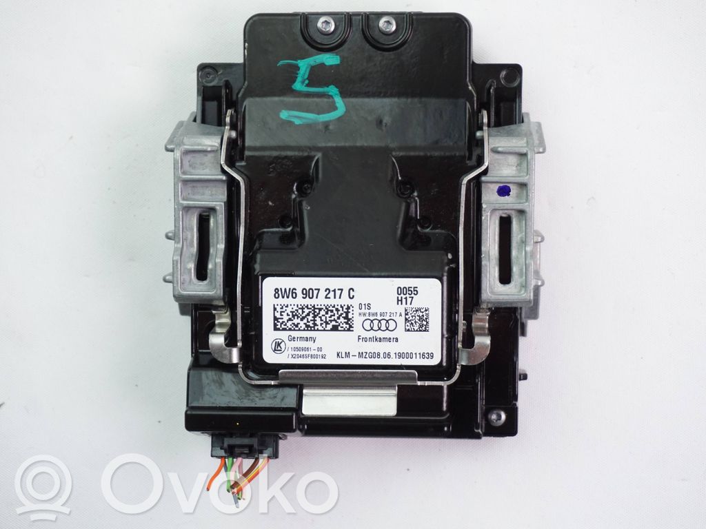 Audi A5 Sportback 8TA Windshield/windscreen camera 