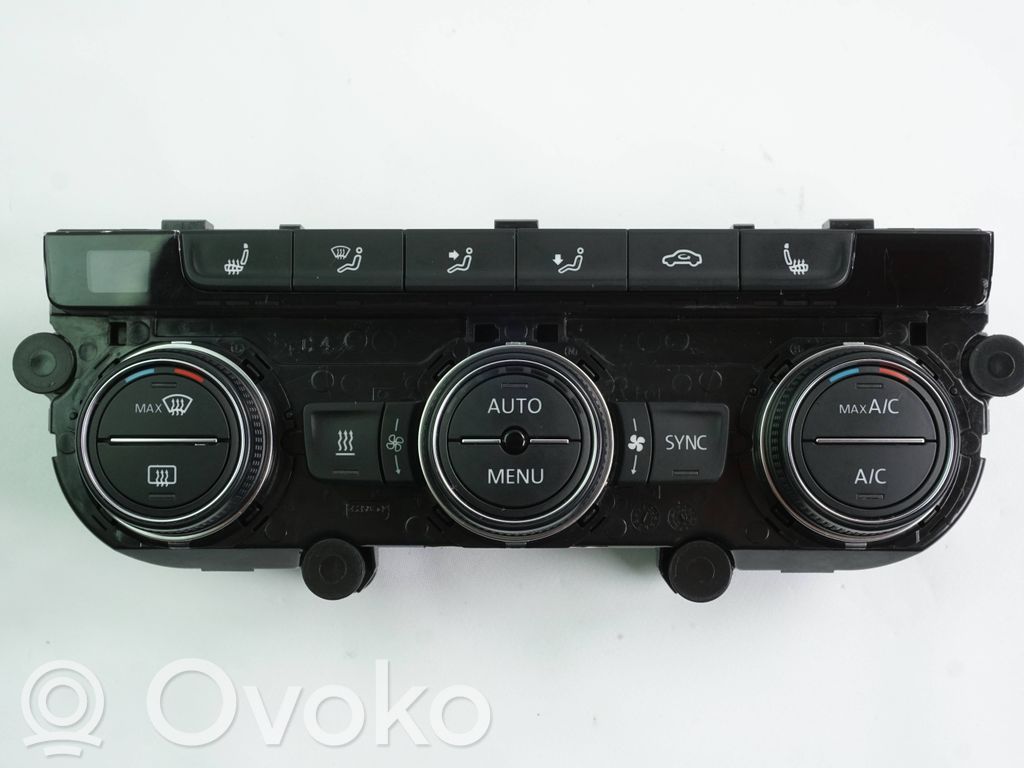 Volkswagen Golf VII Panel klimatyzacji 