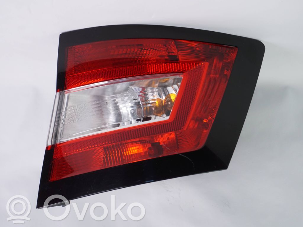 Skoda Fabia Mk3 (NJ) Lampa tylna 