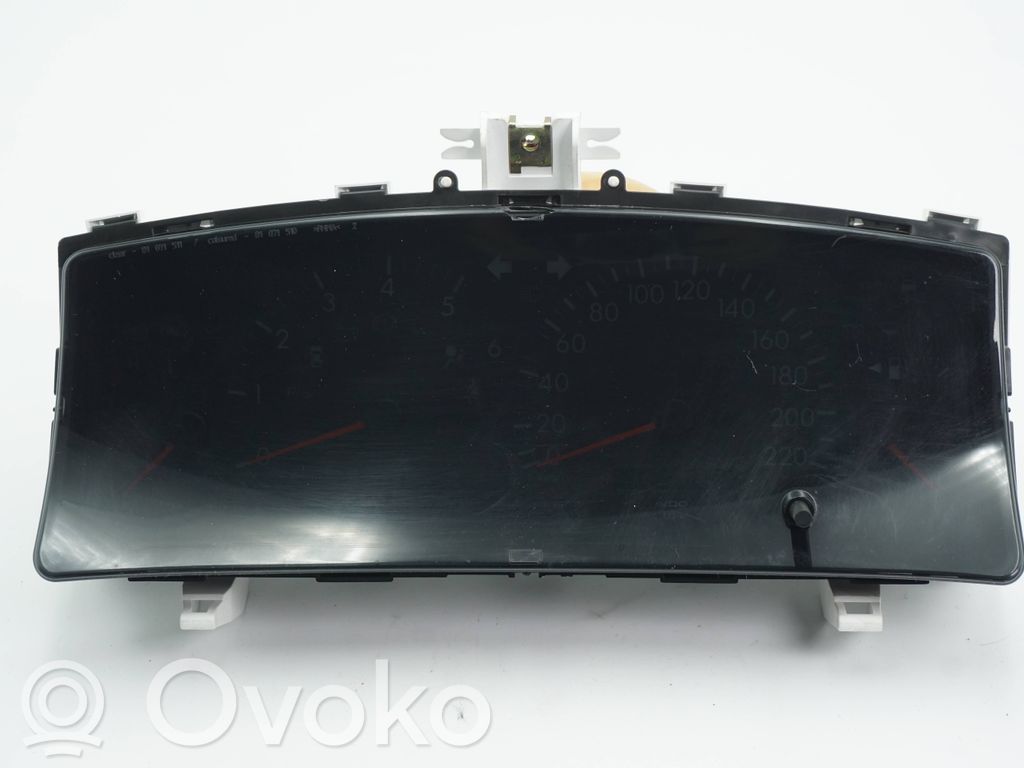 Toyota Corolla Verso E121 Speedometer (instrument cluster) 