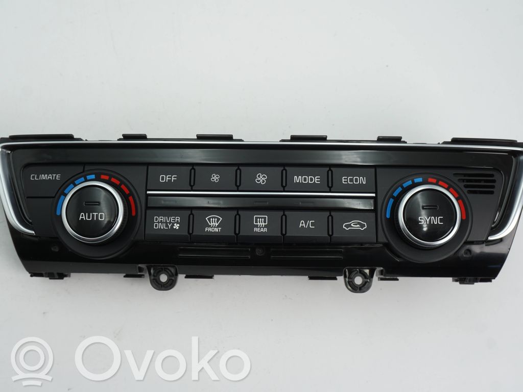 KIA Optima Climate control unit 