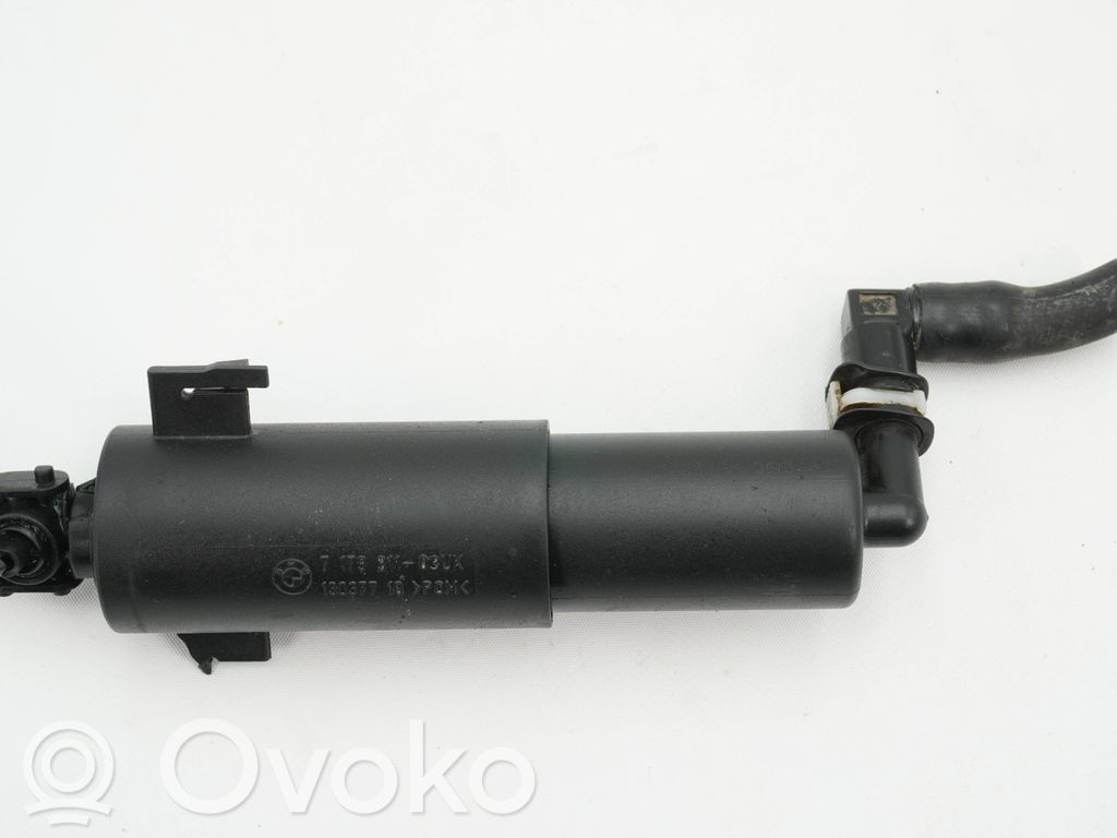 BMW 3 E90 E91 Headlight washer spray nozzle 