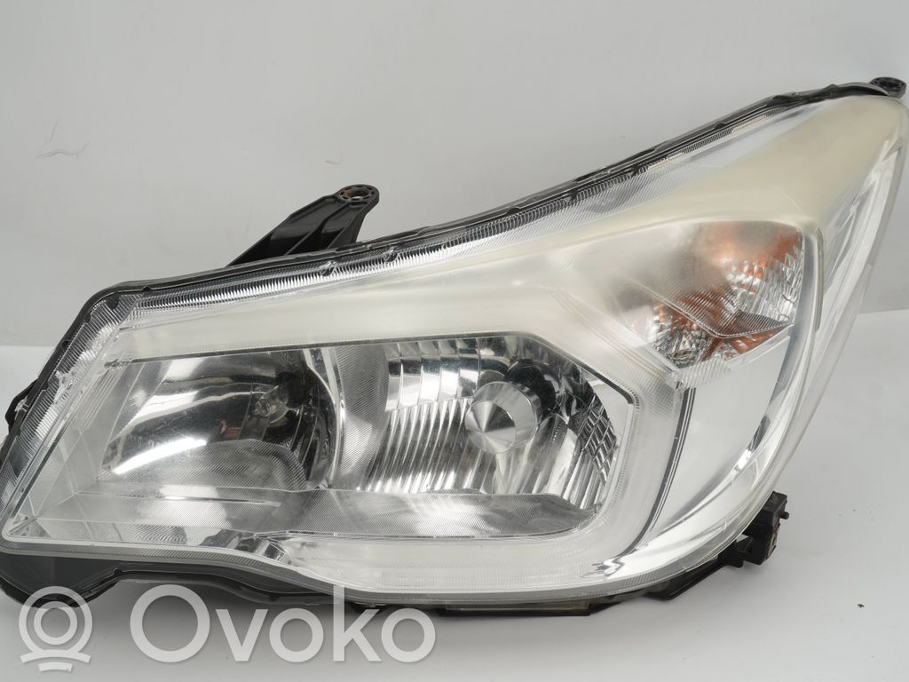 Subaru Forester SJ Headlight/headlamp 