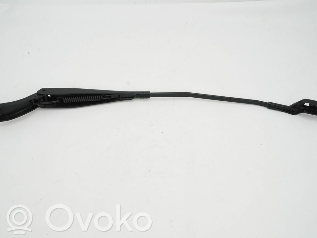 Citroen C3 Front wiper blade arm 