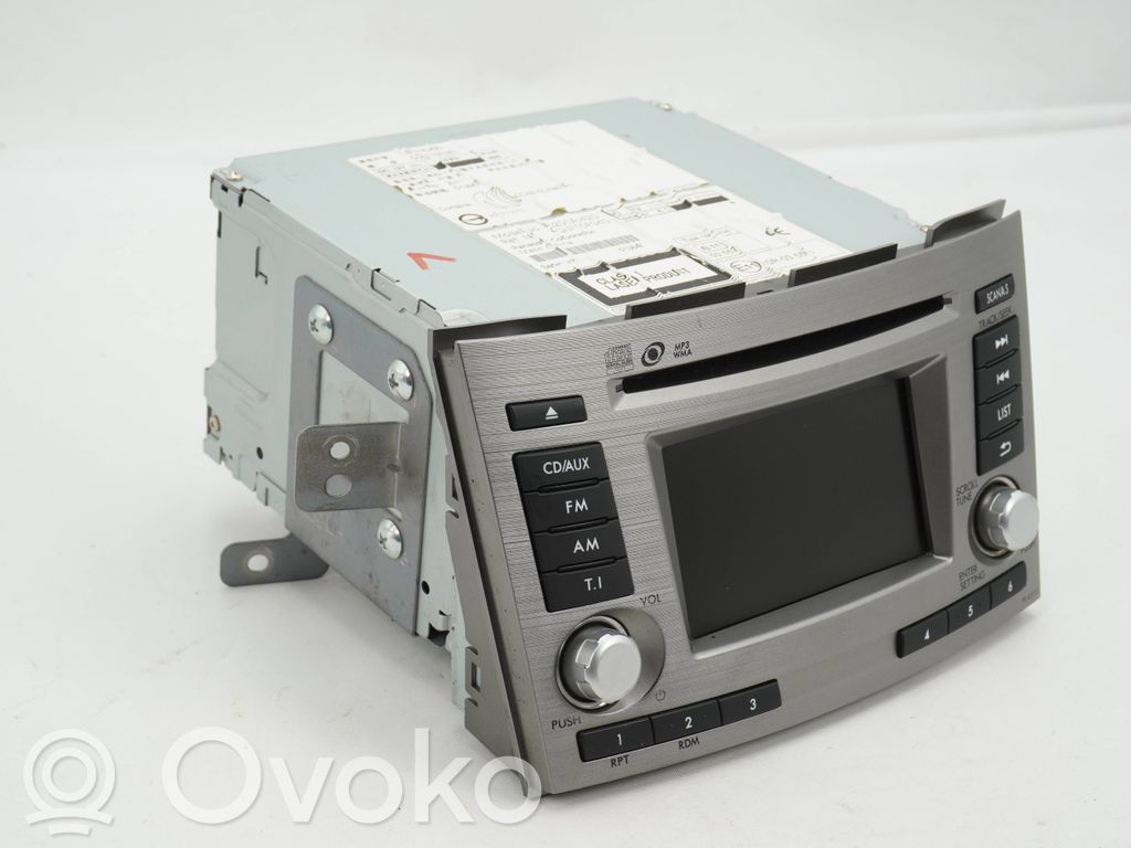 Subaru Outback Unidad delantera de radio/CD/DVD/GPS 